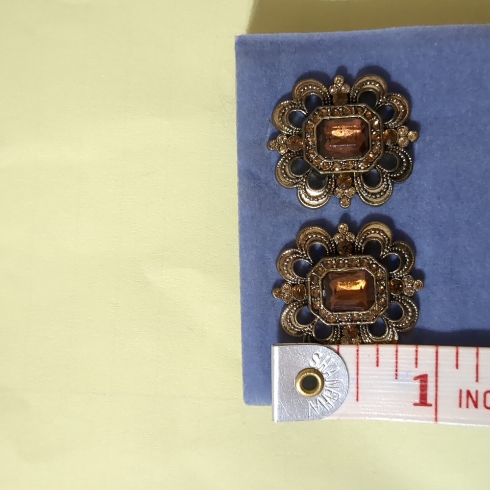 Avon Topaz Color Beaded Earrings 2004 - Picture 7 of 9
